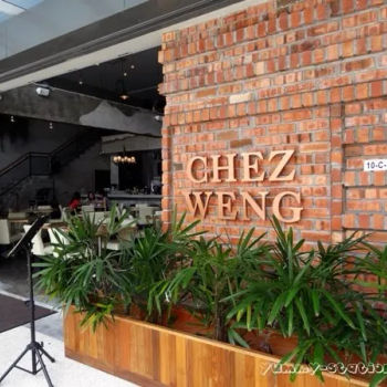 Chez Weng