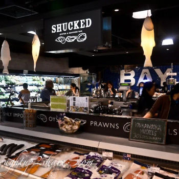 Shucked Oyster & Seafood Bar
