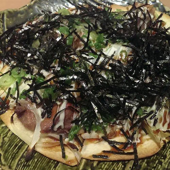 Mini Grilled Chicken Pizza