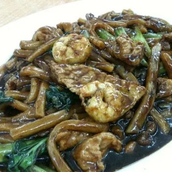 
Fat Noodles... (Tai Lok Mi)