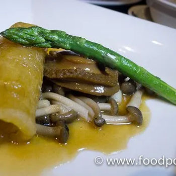 Braised South Africa Abalone with Sea Cucumber and Fish Maw