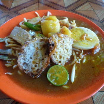 Mee Rebus