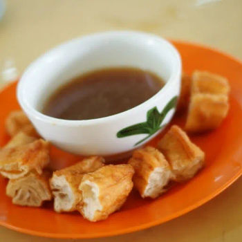 Appetizer-Chinese crullers with BKT soup for dip