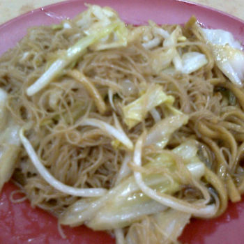 Fried Bee Hoon (rice vermicelli) & thin flat noodle with beansprout and Chinese round cabbage