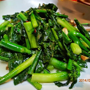 Stir fried green Kailan veggie with garlic