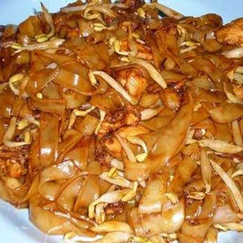 Fried kuey teow