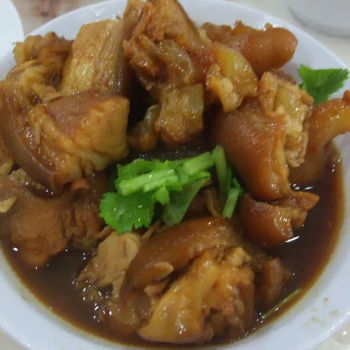 Braised Pork Trotter