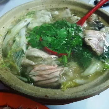 Fish Head Soup With Ginger And Chilli Padi