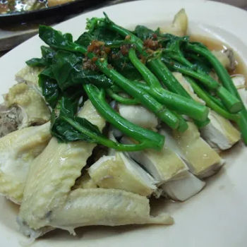  Steamed Village Chicken with Kailan