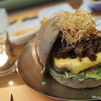 Spicy Gwangyang Burger 