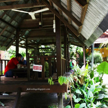 Aunty Aini's Garden Cafe