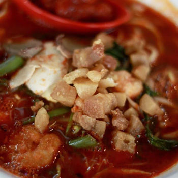 Set B with Shrimps, Pork Meat, Egg, Pig's Heart and Kangkung/ Water Spinach