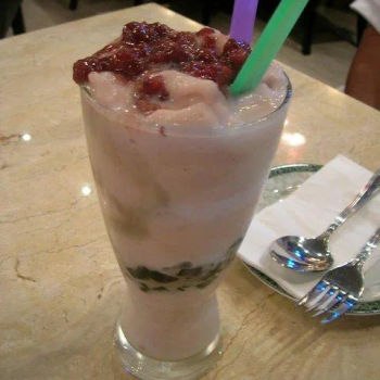 Red bean ice blended cincau