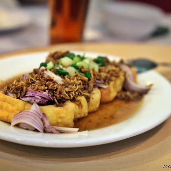 Deluxe X.O Scallop Sauce Tou Fu (金牌干贝XO豆干)