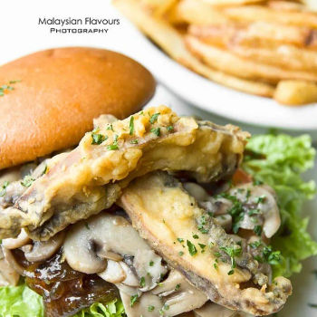 Mushroom Chicken Mushroom Burger