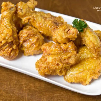  Honey Wing & Drumette (RM43.50/20pcs, RM21.80/10pcs, RM10.90/5 pcs)