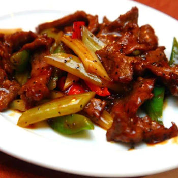 Sauteed sliced Ostrich with Black Pepper