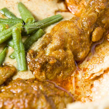 Curry Laksa  (RM5.70- Small, RM6.20-Large)