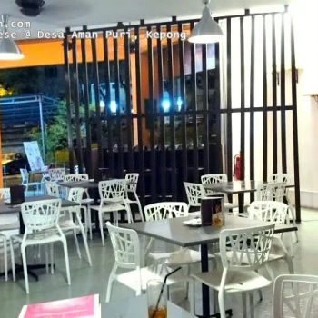 Calabrese Cafe & Bistro