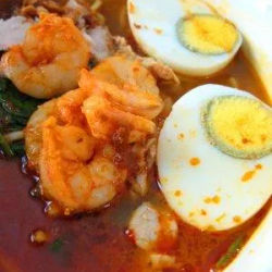 Desa Sri Hartamas Hawker Stall