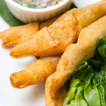Spicy Prawn Rolls with Chilly Sauce