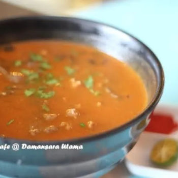 Spicy Beef Macaroni Soup