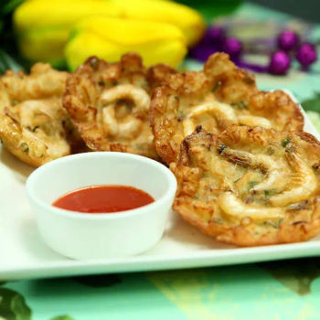 Traditional Prawn Friiters