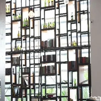 Renoma Café Gallery