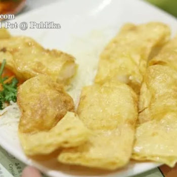 Deep Fried Prawn Roll with Cheese