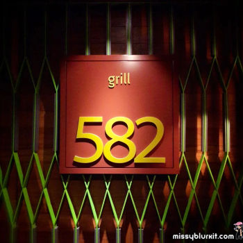 Grill 582