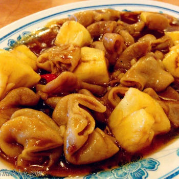 Fried Pork Intestine With Pineapple 黄梨大肠