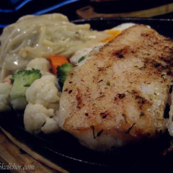 Sizzling Pan Fried Dory  多利宝贝鱼
