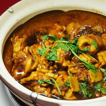 Rice Wine Claypot Chicken