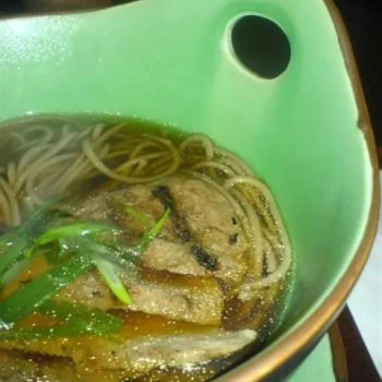 Grilled beef soba