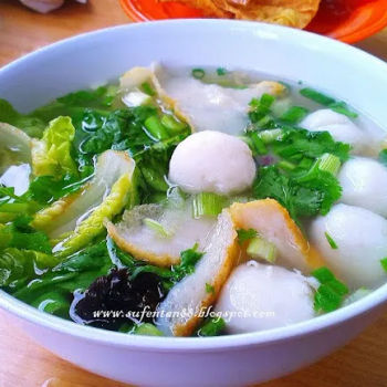  Fishball Kueh Teow Soup
