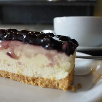 3pm to 6pm
coffee n cakes