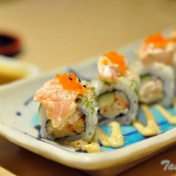 Salmon Cheese Roll