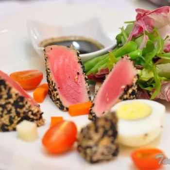 JAPANESE TUNA TATAKI SALAD (ASIA)