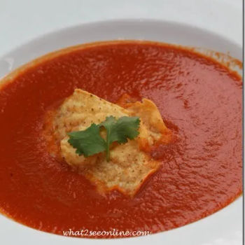 Roasted Tomato Soup with Nachos