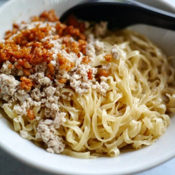 客家面是肉碎搭配组合