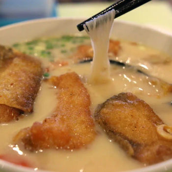 Deep Fried Fish Head Mee Hoon