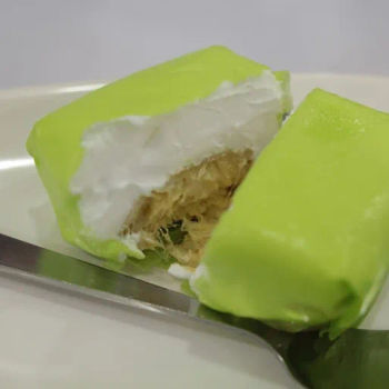 Durian Pancake