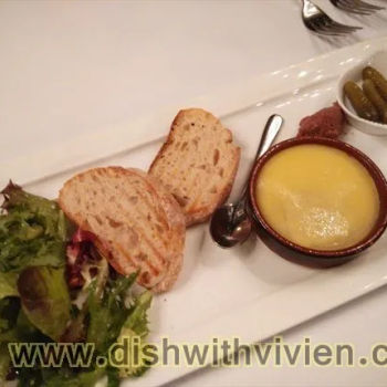 Chicken liver pate, toasted bread and blackcurrant onion jam