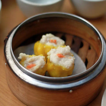 
 Steamed Pork Dumplings/ 烧卖