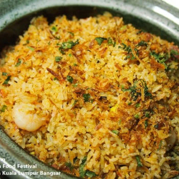 Nasi Goreng Daun Mengkudu