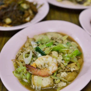 Tau Kwa With Leeks And Shrimps