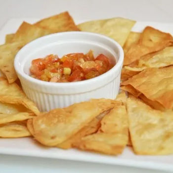 Salsa & Cheese Nachos