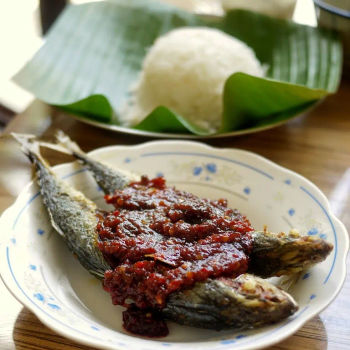 Ikan Goreng Cili Garam