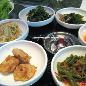 Banchans (mini appetizers)