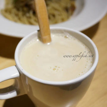 薰衣草豆奶 Lavender Soy Milk 
